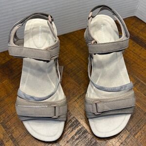 Easy Spirit Selunar 2 Womens 9W Taupe Grey Athletic Walking Sandals SELUNAR2